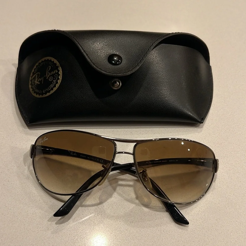 Rayban Men’s Sunglasses - Picture 2 of 10
